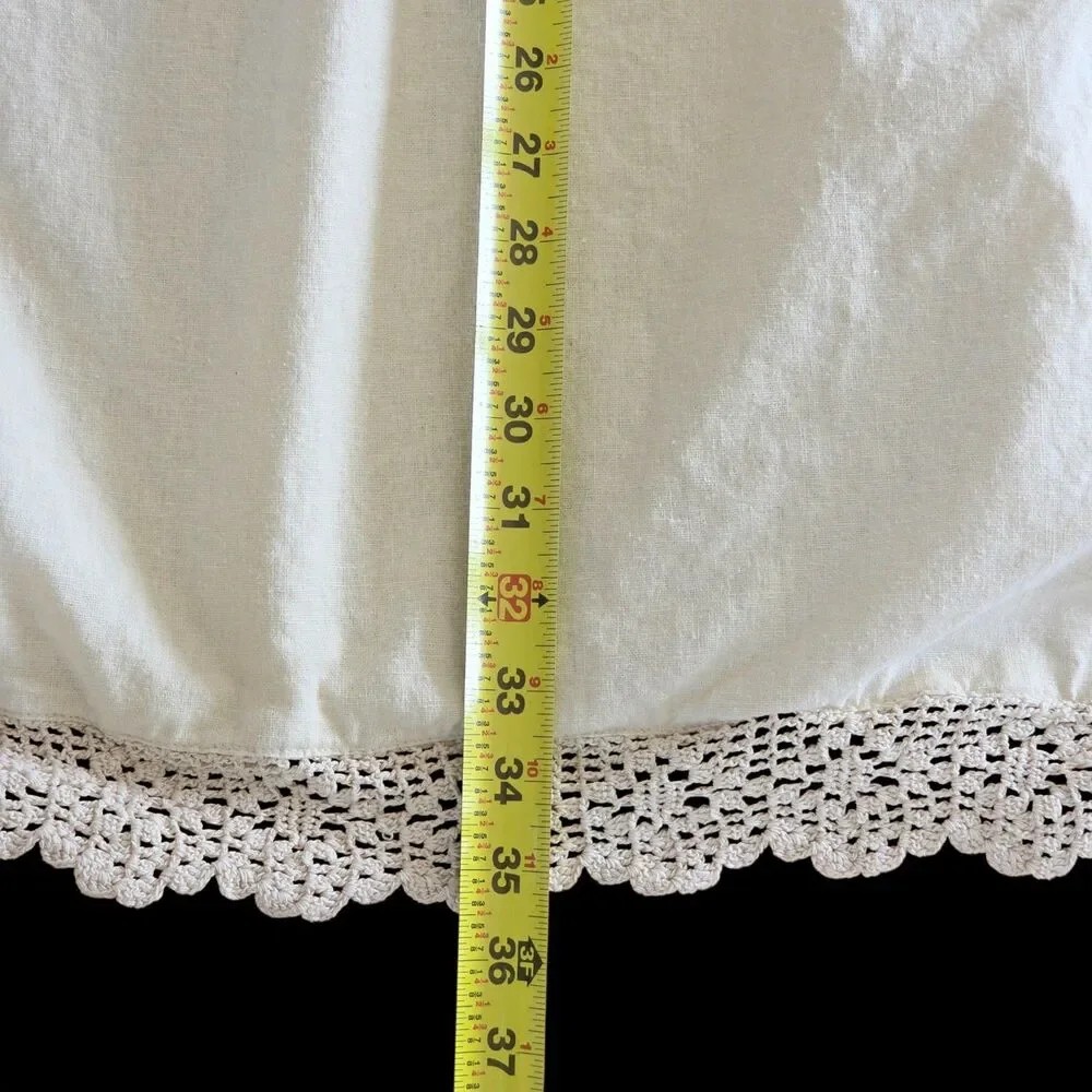 Ralph Lauren Home Linen Slub Pillowcase Ecru with Crochet Lace Trim Farmhouse